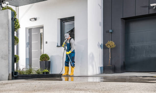 Best Rust Removal  in Newport Beach, CA